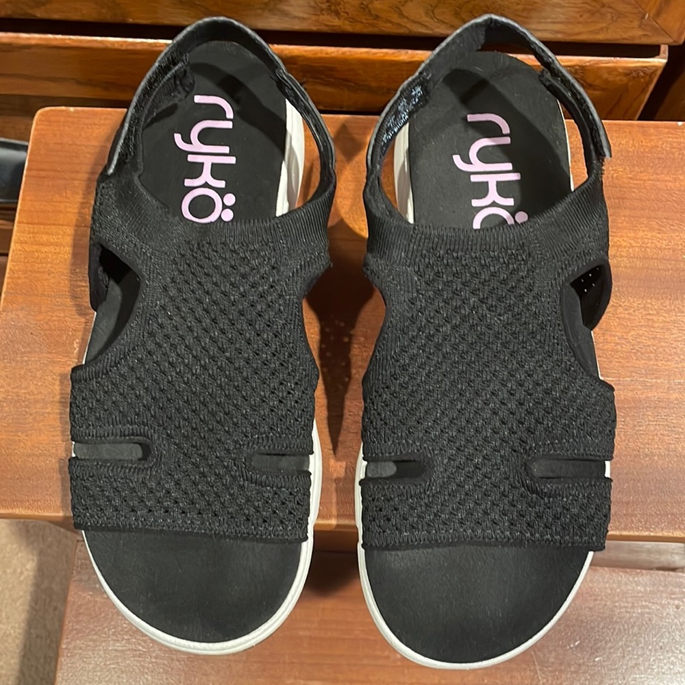 Ryka Sports Sandals 6.5
